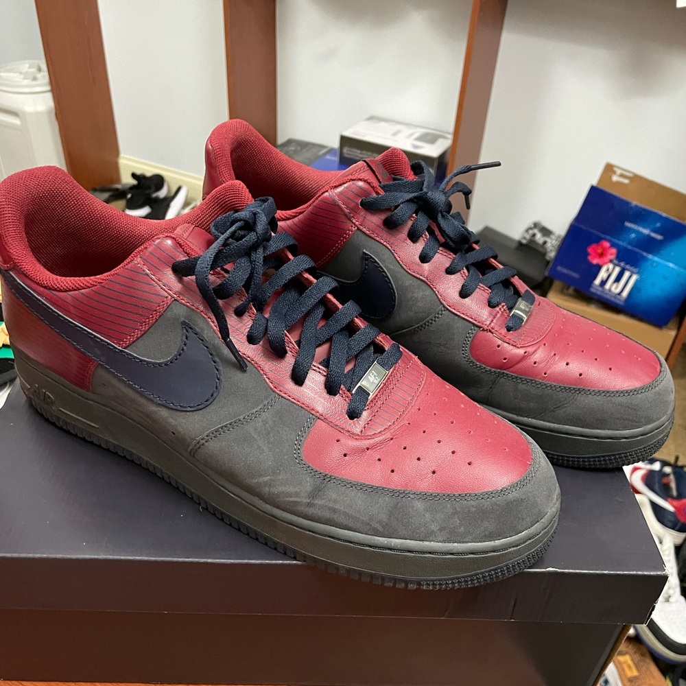 Men’s Airforce 1’s Size 15